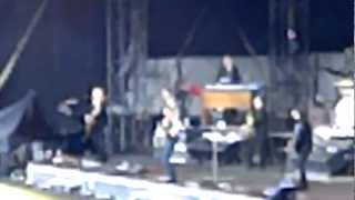 Bruce Springsteen MetLife 9/21/12 Living On The Edge Of The World