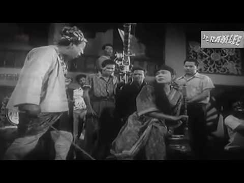 Aksi Lucu Seniman Bujang Lapok P.RAMLEE HD 1961.