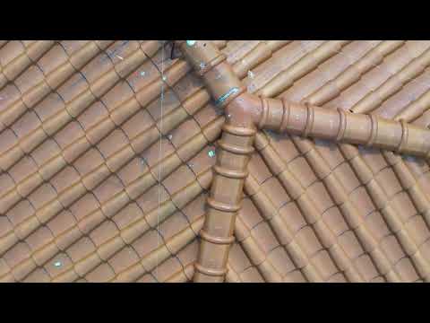 屋根点検動画（サムネイル）