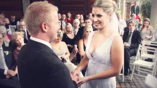 preview picture of video 'Jarrod & Suzanne Durban Wedding Video Highlights.mp4'