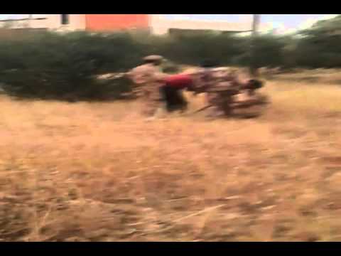 استهداف مقرات النظام في اللواء 52 بقذائف الهاون من قبل لواء خنساء حوران في مدينة الحراك في ريف درعا