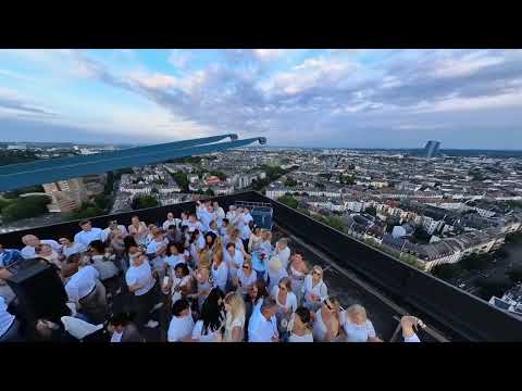 Juan Daniél "Criminal" live bei der 2 Jahre Radio Holiday White Party