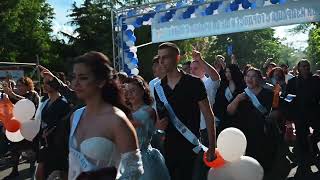 Бургас изпраща своите абитуриенти. На добър час, деца!