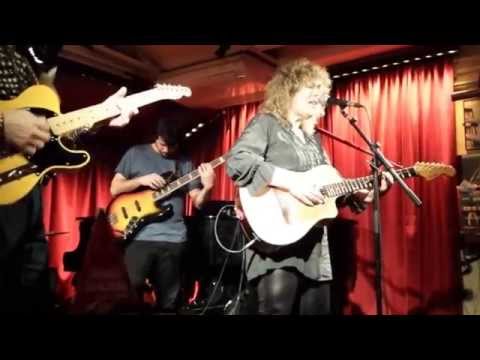 Big Mama Montse & Riqui Sabatés Band - Campari Milano 2 de abril del 2015