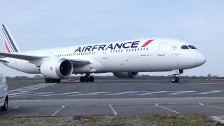 Boeing 787-9 Dreamliner Air France à Brest (parking+décollage)