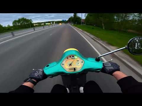 Thumbnail for Piaggio Vespa LX50 50cc 4-Stroke 2015 | 4K POV Test Drive by Piaggio