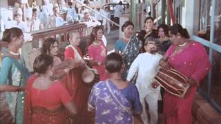 Amar Akbar Anthony: Pyar Ka Dushman .. Hai Hai.. Ladka aur Ladki Raazi