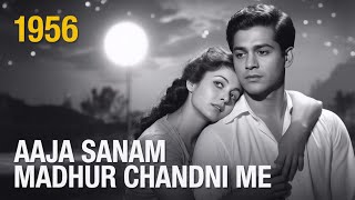Download lagu 🌙 Aaja Sanam Madhur Chandni Mein|Old Is Gold Romantic Song|Hindi song |Classic Bollywood Hit mp3