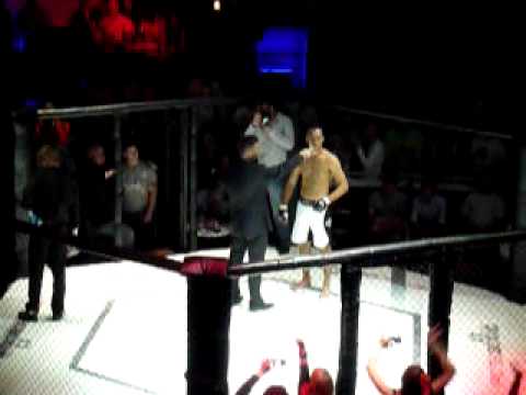 Colin Howells Liquid fight