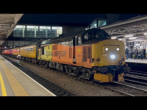 37421 + 37057 Colas Railfreight leaving Sheffield railway station