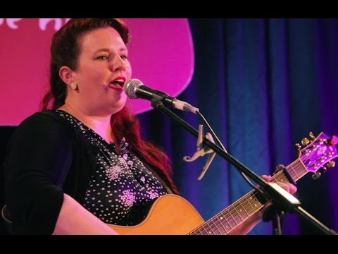 Brooke Russell – 'Tell Me, Darlin' at MOTH