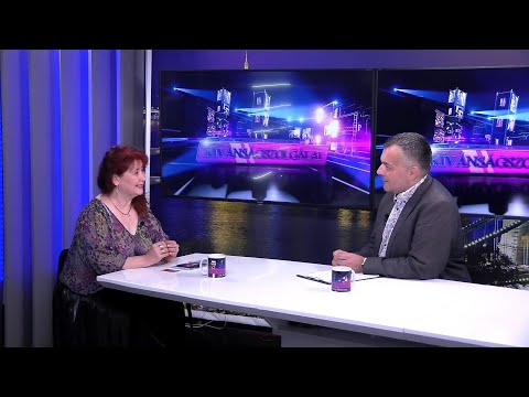 Amíg pillog a láng – Smidéliusz Éva legújabb lemezével érkezik