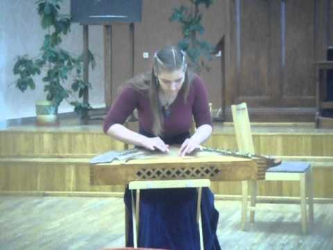 V. Sama „Tykiai tykiai Nemunėlis teka" atl. Aušrinė Ulinskaitė, kanklės