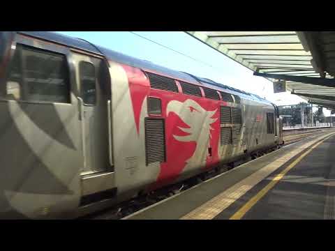 The Class 37 Rail Operations Group No.37510 'Orion' with x2 MK2 Coaches was passing at Carlisle.