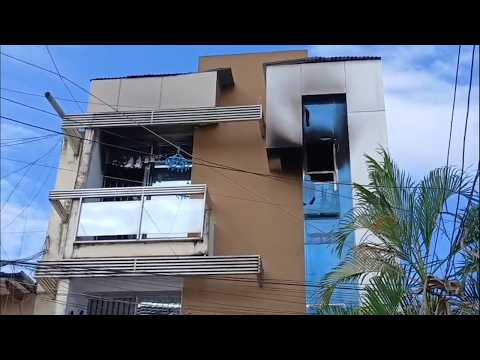 Incendio en vivienda del Jr  Santa Inés deja daños materiales, cargadores de celulares lo habrían pr