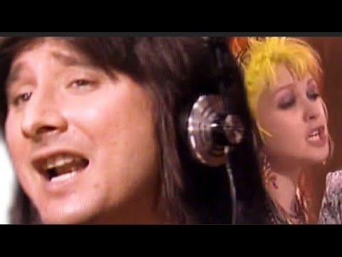 Steve Perry Coached Cyndi Lauper?