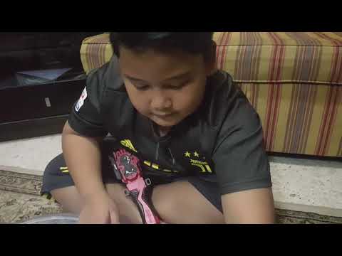 Beyblade Battle Team Dragon vs Team Attack