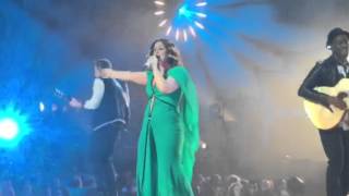 Trijntje Oosterhuis - Walk Along - live in the ziggodome - eurovision 2015!