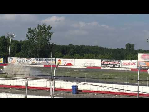 Francis Tassé vs Kevin Morin Formula Drift Canada Autodrome St-Eustache #DirtDrop