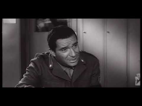 Il povero soldato - 6° episodio da "I mostri" (1963)