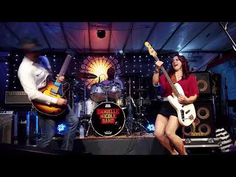 Danielle Nicole Band 2017 11 30 Stuart, Florida - Terra Fermata - Complete Show - 2 Cam Mix