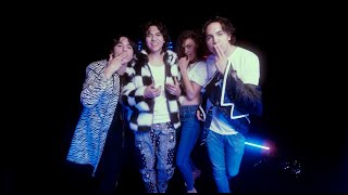Cumbia Pedregal - Ella Baila Sola (Video Oficial)