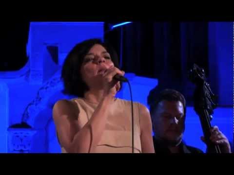 Jasmin Tabatabai - Another Sad Song - Live in Berlin (4/8)