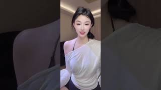 Download lagu Beautiful girl #689 mp3