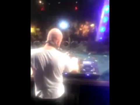 vince vs darkraver live @ mindcontroller 2014 11
