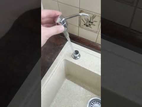 Дозатор для моющего средства. #shorts