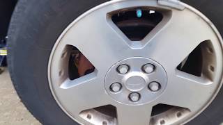 2007 Saturn Vue Wheel noise smoke