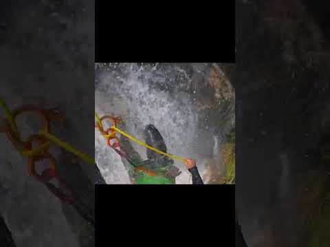 Locuras en la Cascada el Monasterio Paicol Huila 🧡💚