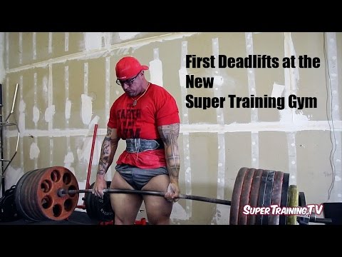 First Deadlifts at the New Super Training Gym | RetroPL