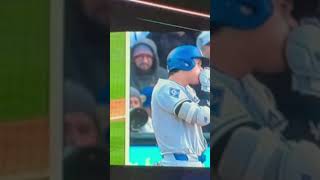 極寒クアーズフィールド手を温め大谷翔平はじめドジャースメンバー　#shoheiohtani