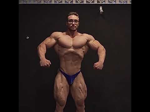Gabriel Zancanelli posing