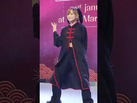 230121 (F Fancam) Sanagi Story - Bandage @ Chinese New Year Idol - The Market Bangkok