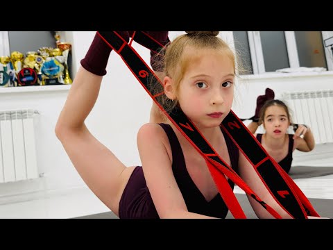 Floor exercise, exercise with elastic bands for stretching