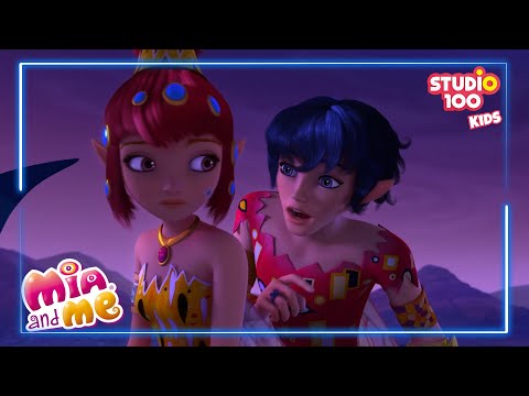 Swamp And Honey - DANGER Ahead! - Mia and me - Season 4 Episode 8🦄🌈