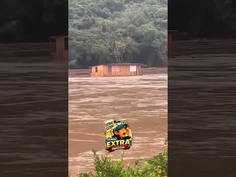 🏠🌊 CASA É LEVADA PELA CORRENTEZA DO RIO DAS ANTAS ENTRE COTIPORÃ E BENTO GONÇALVES