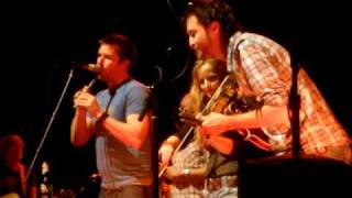 Gaelic Storm &amp; Carbon Leaf - &quot;Rocky Road to Dublin&quot; into &quot;The Boxer&quot;