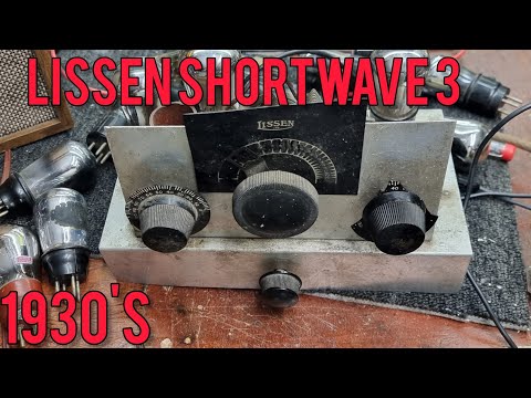 Lissen Bandspread Shortwave 3. 1930's kit radio.