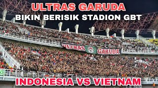 Download lagu Menggema di Stadion GBT.!! Berisiknya Ultras Garuda Nyanyikan Chant Dukung Indonesia vs Vietnam mp3