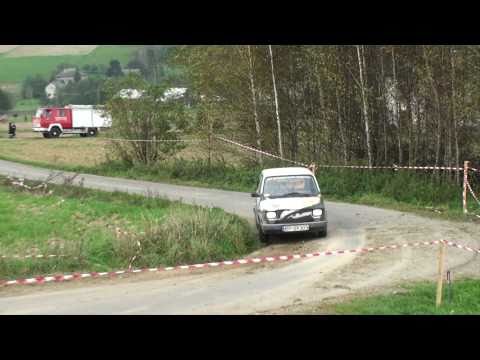 Dariusz ŁABA - Fiat 126p - Wyścig Zapole 2010-09-26 Glinik
