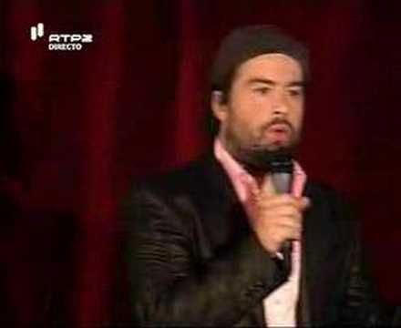 Sempre em pé - Luís Filipe Borges