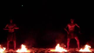 Download lagu Fireshow mp3 Download lagu Fireshow mp3