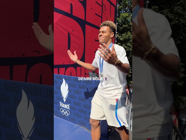 Il y a 2 ans, nos Bleus célébraient leur médaille aux JO avec style 🥈🕺