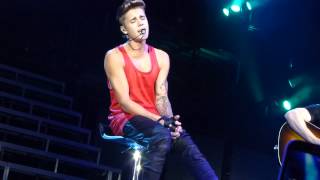 Justin Bieber- Hold Tight (Sydney) 30/11/13 Believe Tour