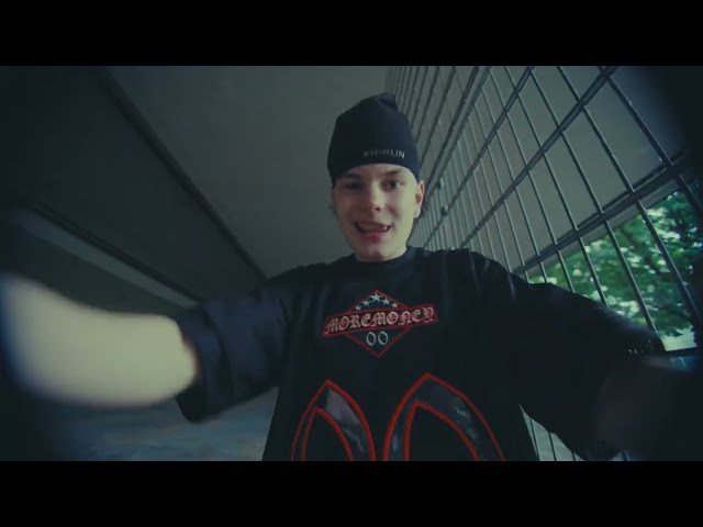 Gina Laitschek von Benno ((jetzt ansehen))