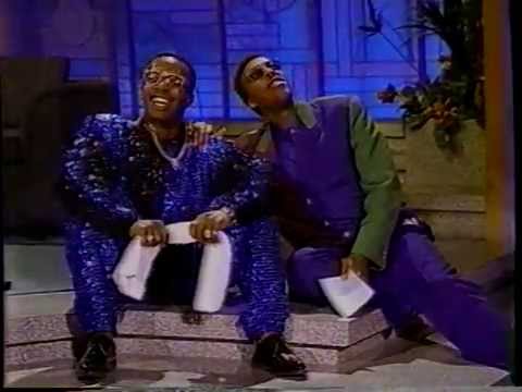 MC Hammer dances to - I Get the Job Done - Big Daddy Kane - The Arsenio Hall Show