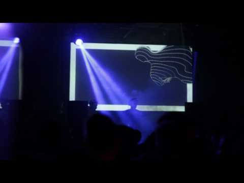 Sam Paganini @ Strictly Deep (Visuals by MWK)